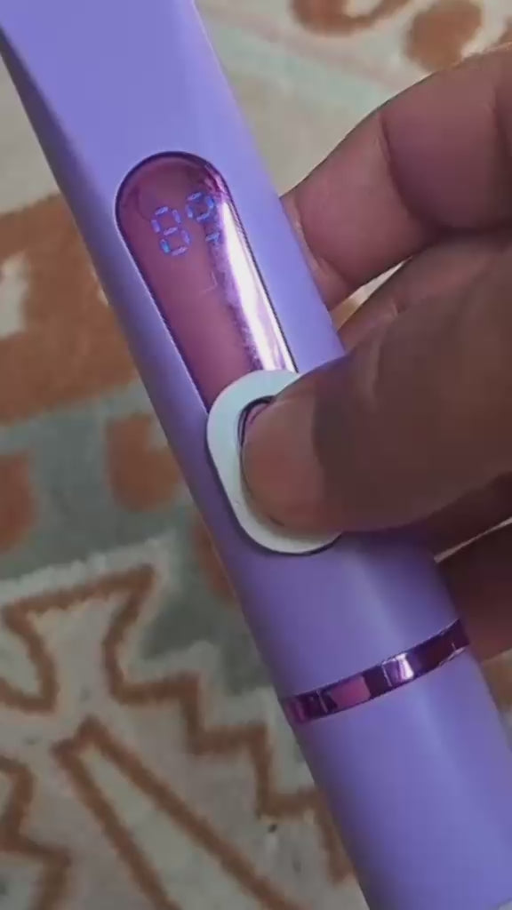 Video of the purple 2-in-1 women's electric shaver in use